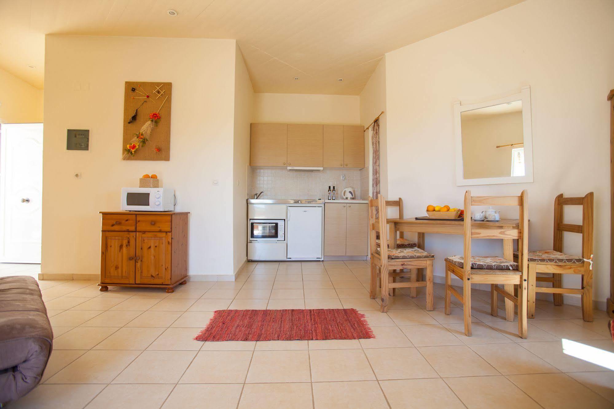 Nea Kydonia Suites & Studios Daratsos Esterno foto